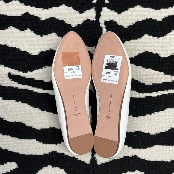 NWT Veronica Beard Griffin White Croc Embossed Slip On Loafer Size 7.5 - Picture 11 of 11